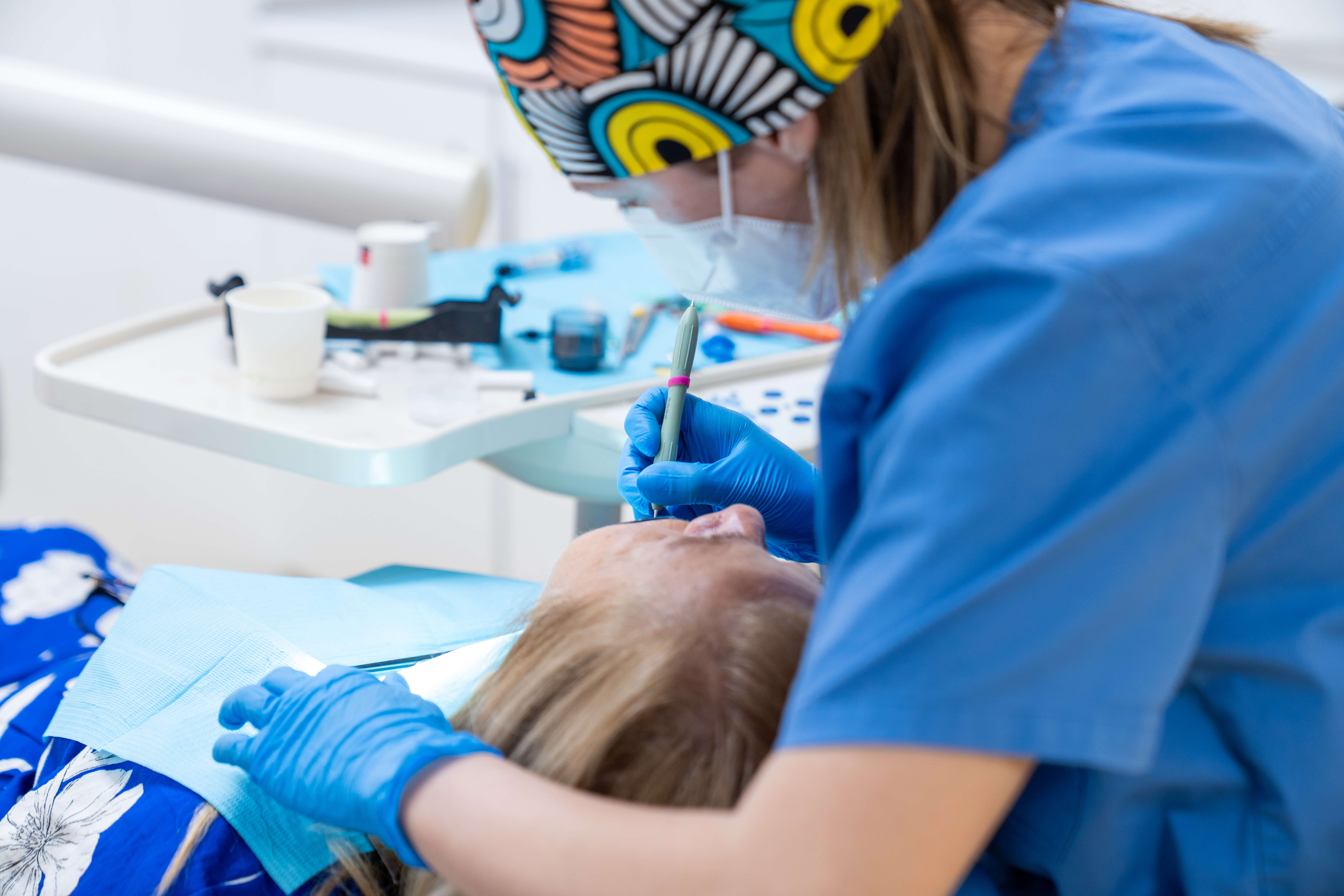 Dental treatment session